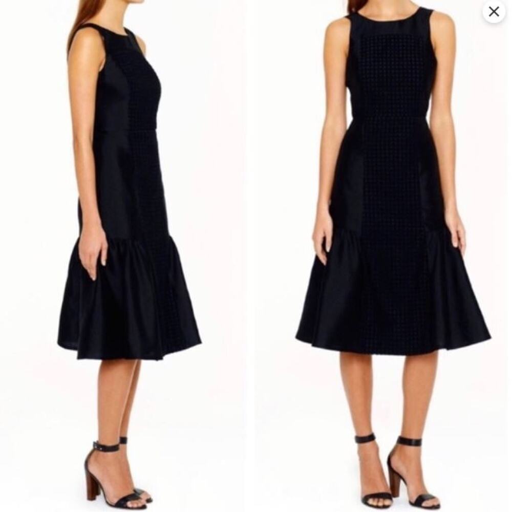 J.Crew Collection Size 0 Black Eyelet Ponte Fit Flare Dress - Picture 5 of 12